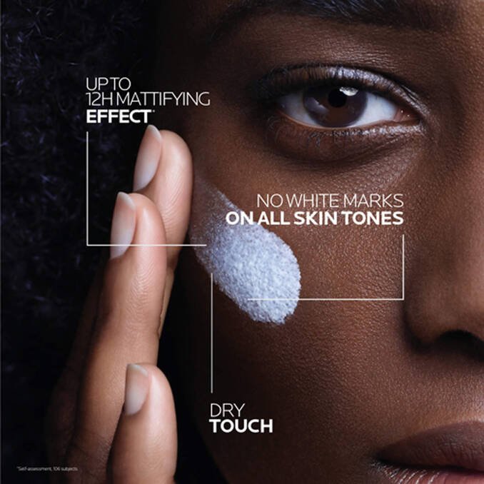 LA ROCHE POSAY Anthelios SPF50+ UVmune 400 Invisible Fluid Oil Control Sunscreen 50ml - Image 5