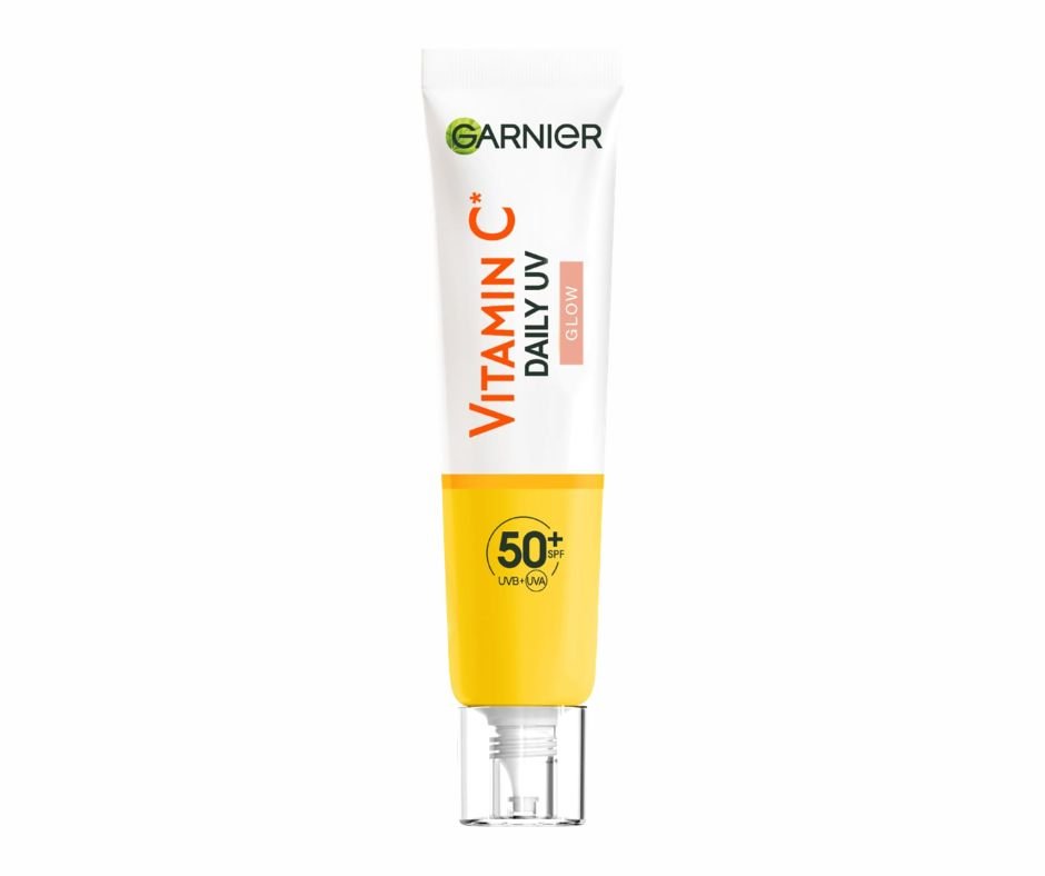 Garnier Vitamin C Daily UV Brightening Fluid Sheer Glow, SPF50+(40ml)